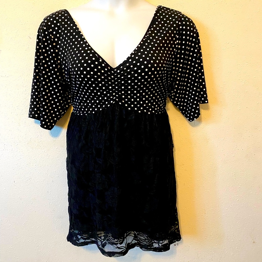 TORRID Polka dots and lace low cut blouse
